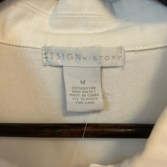 Design History Button up Jacket. White. Cotton. Medium. Eyelet Floral Sleeves - Picture 5 of 10